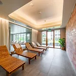 Ines - Zakopianski - Jacuzzi & Sauna & Silownia & Plac Zabaw ザコパネ